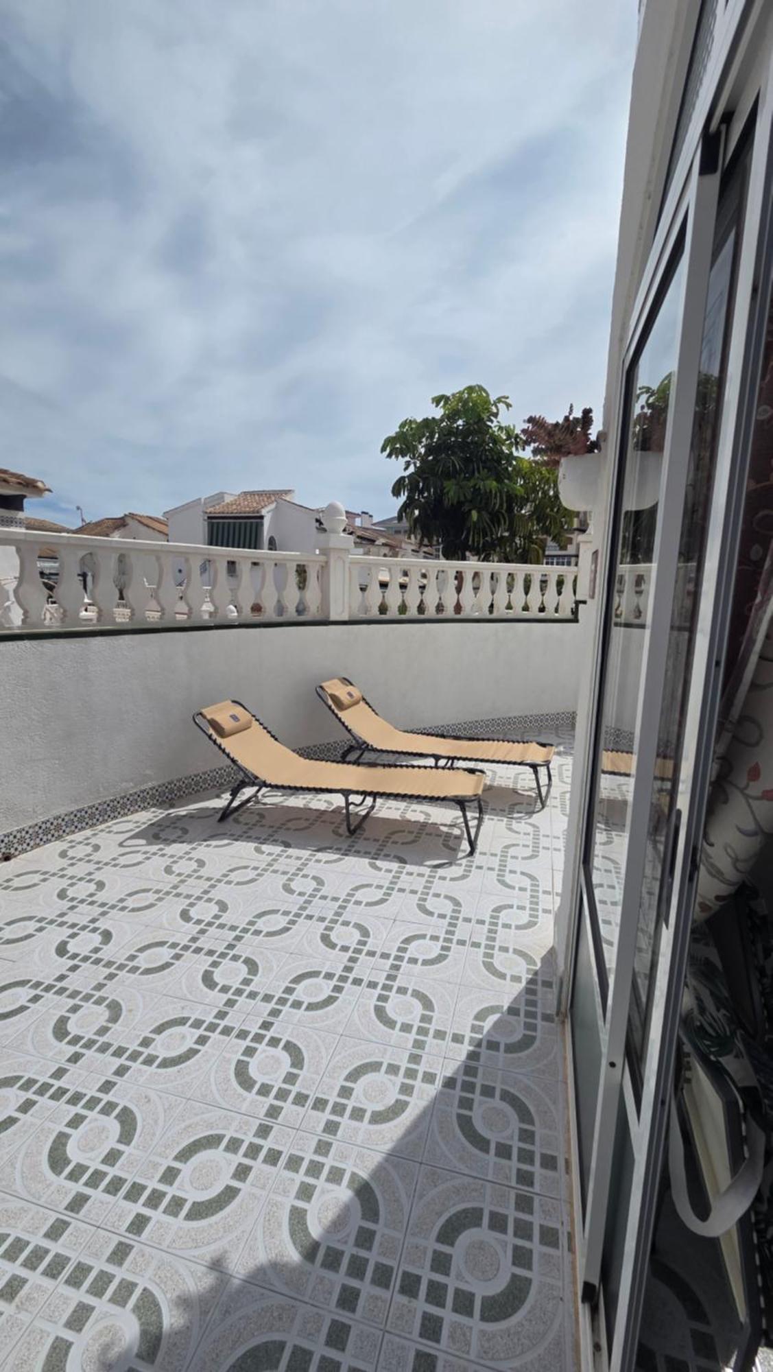 Villa Lenia Torrevieja Bagian luar foto